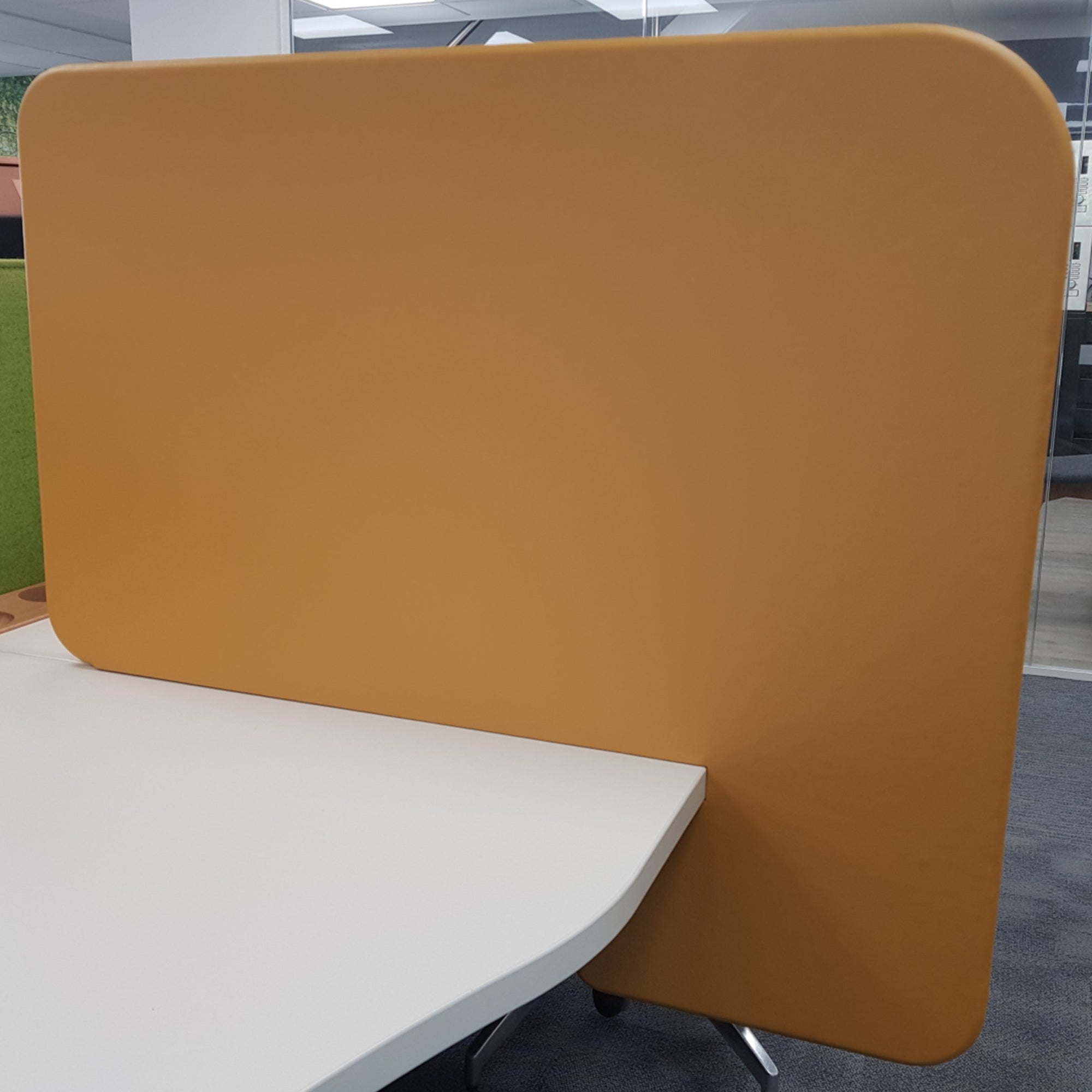 Arc Vinyl Push on Screen, Large